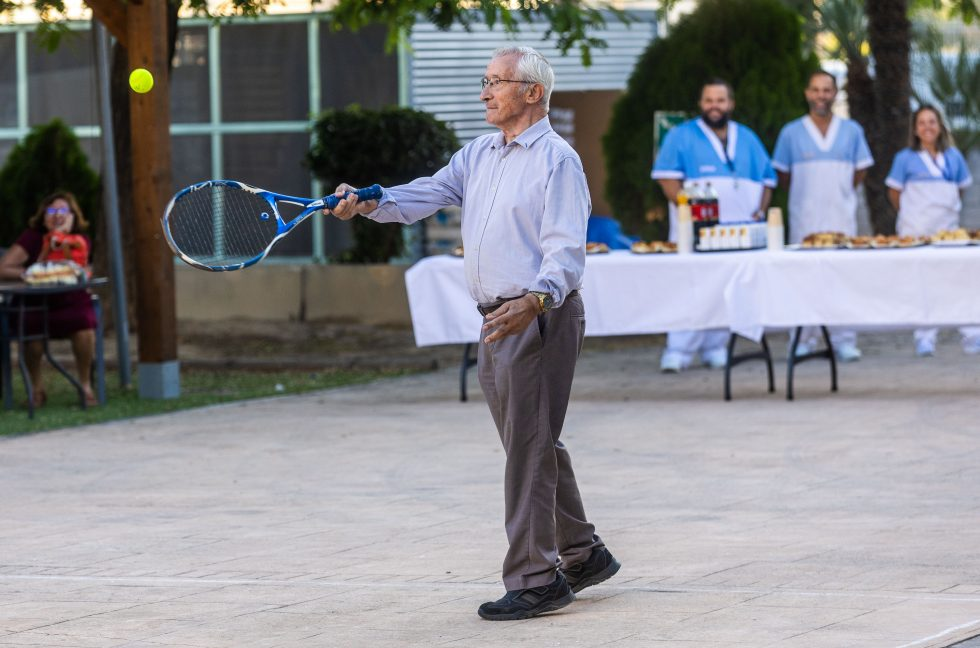 Savia impulsa la solidaridad y el encuentro intergeneracional a través del voluntariado