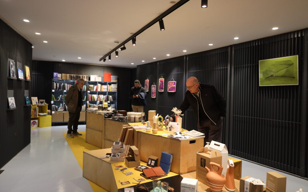 El CTAV inaugura la campaña de Navidad de Espai Guastavino con arquitectura, diseño e ilustración