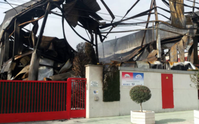 Tras un incendio que arrasó siete empresas en un polígono valenciano, solo Gourmet logra salir adelante con éxito