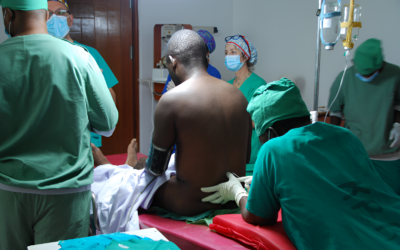 La organización Surg For All que forma a médicos inicia su primera misión en Tanzania