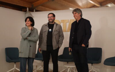 El CTAV apuesta por las fallas con la exposición Foc al Desert y una visita por las fallas experimentales